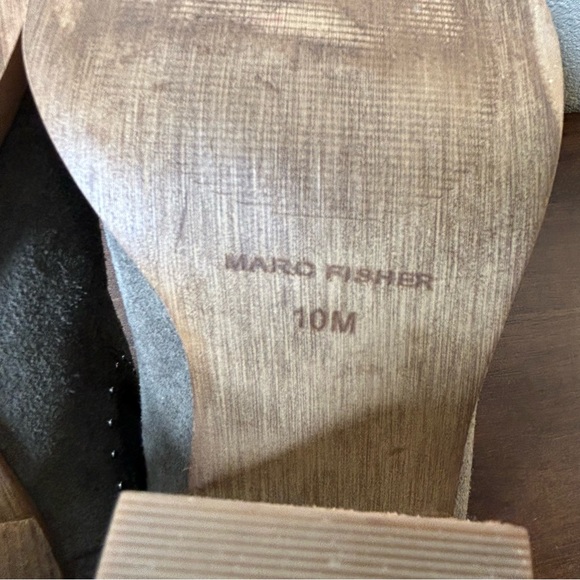 MARC FISHER Boots Ankle Suede Taupe Metallic Studded Detail Stacked Heel Size 10 - Picture 5 of 7